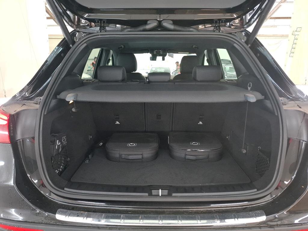 
								Mercedes-Benz GLA 250 e Hybrid EQ Business Line full									