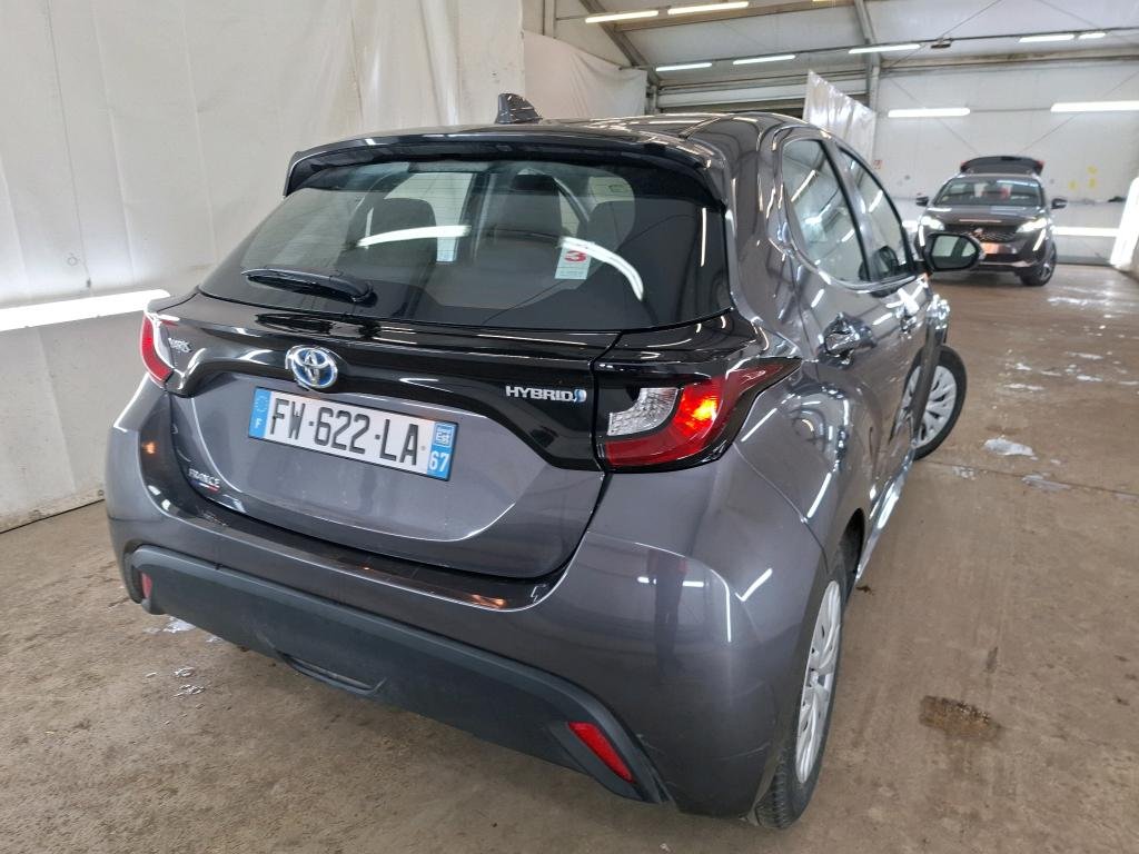 
								TOYOTA Yaris Hybride 116h France Business Stage Acad full									