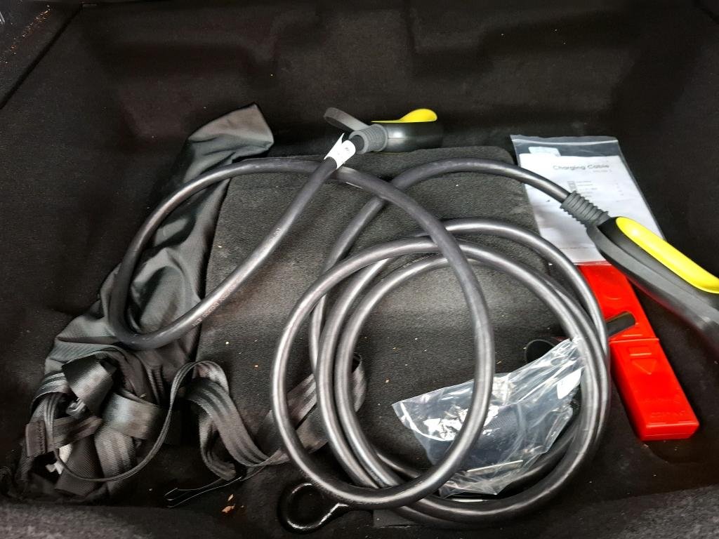 
								Lynk and Co 01 2020 SUV 1.5 261ch 01 Hybride Rechargeable full									