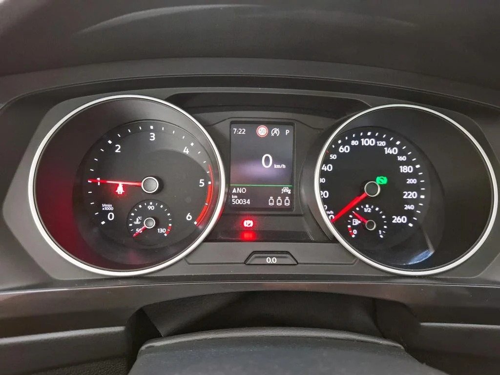 
								VOLKSWAGEN Tiguan 2.0 TDI 150 DSG7 Life Business full									