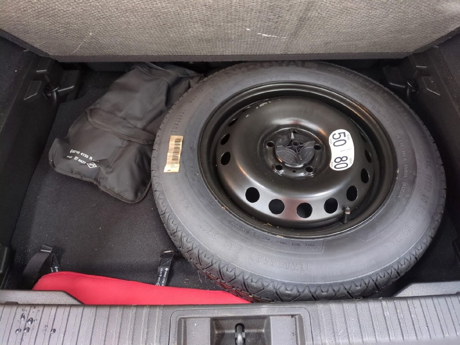 
								Renault Captur II Evolution 1.6 E-TECH Hybrid 145CV BVA6 E6d full									