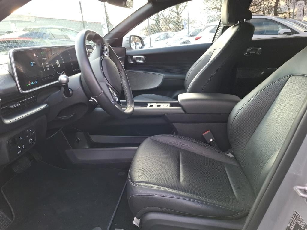 
								Hyundai Ioniq 6 Creative Électrique 77kWh BVA full									