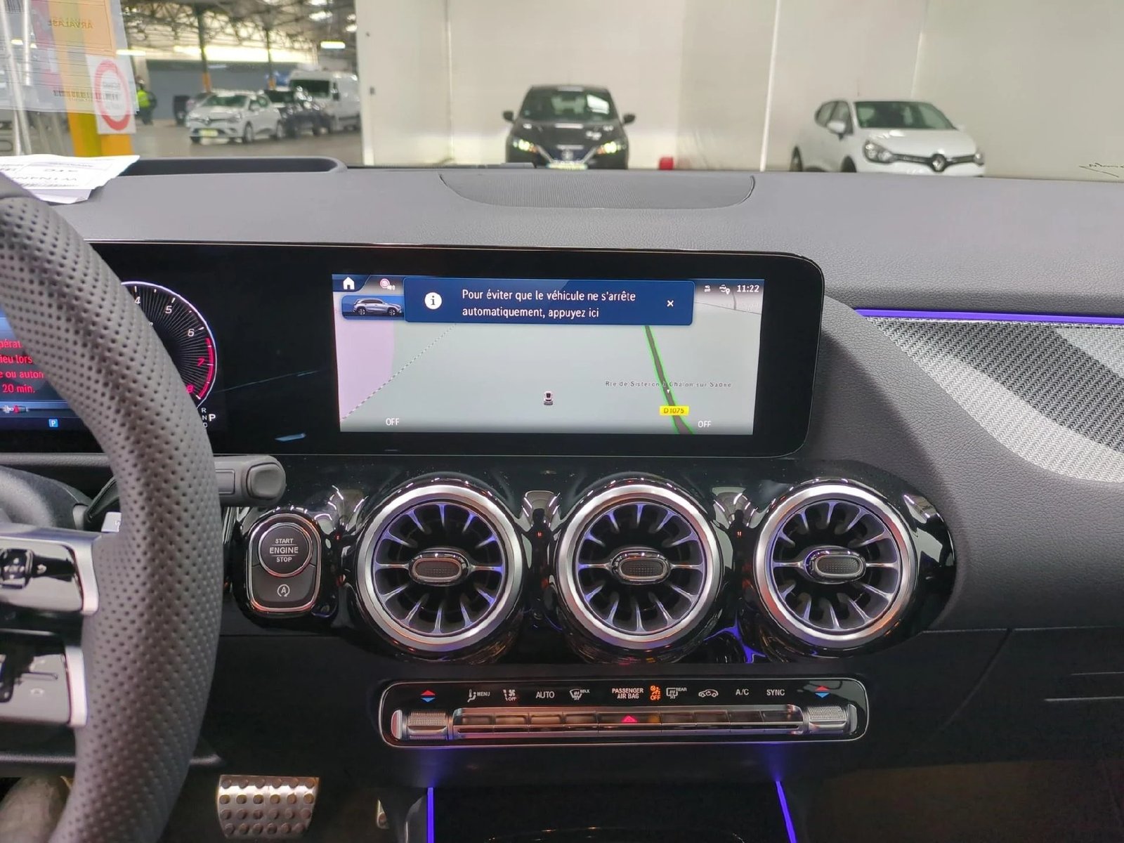 
								Mercedes-Benz GLA 180 d AMG Line DCT  full									