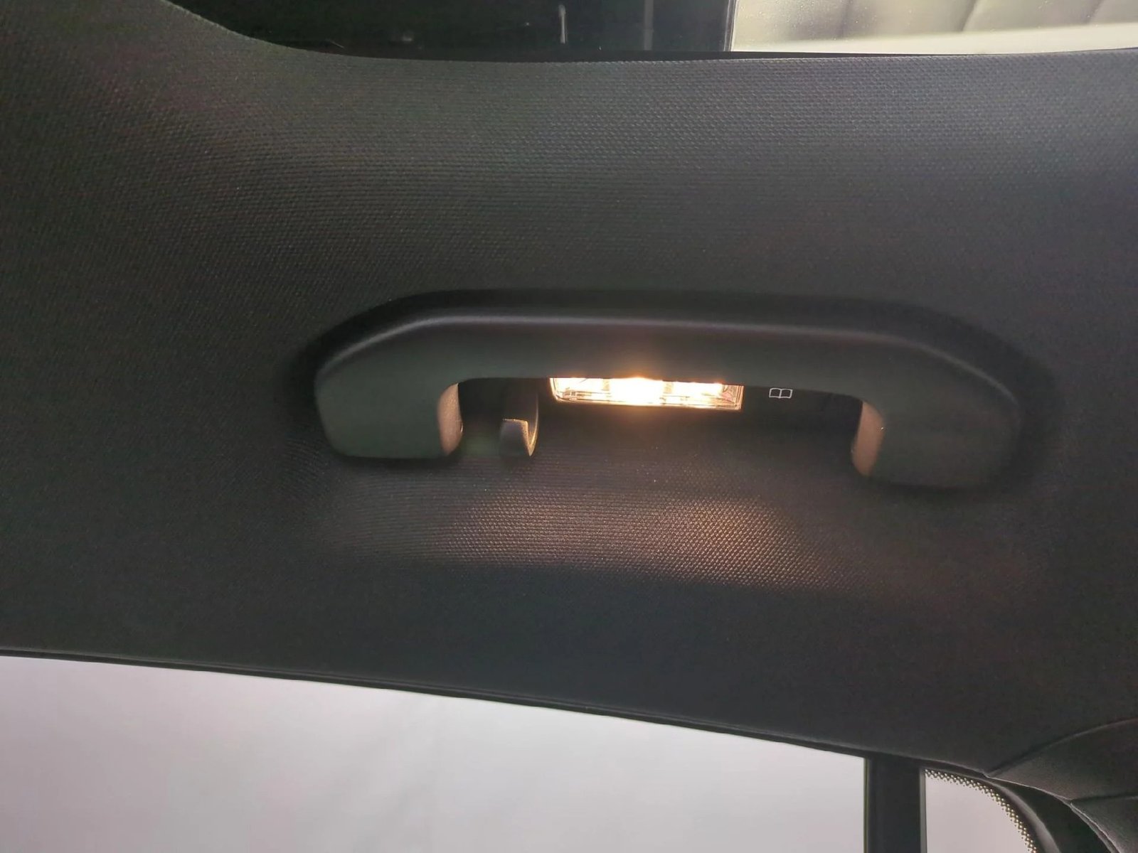 
								Mercedes-Benz GLA 180 d AMG Line DCT  full									