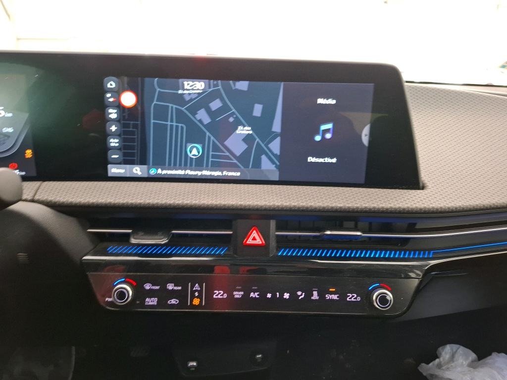 
								Kia EV6 2021 / 5P / SUV BEV 77.4 kWh AIR DESIGN full									