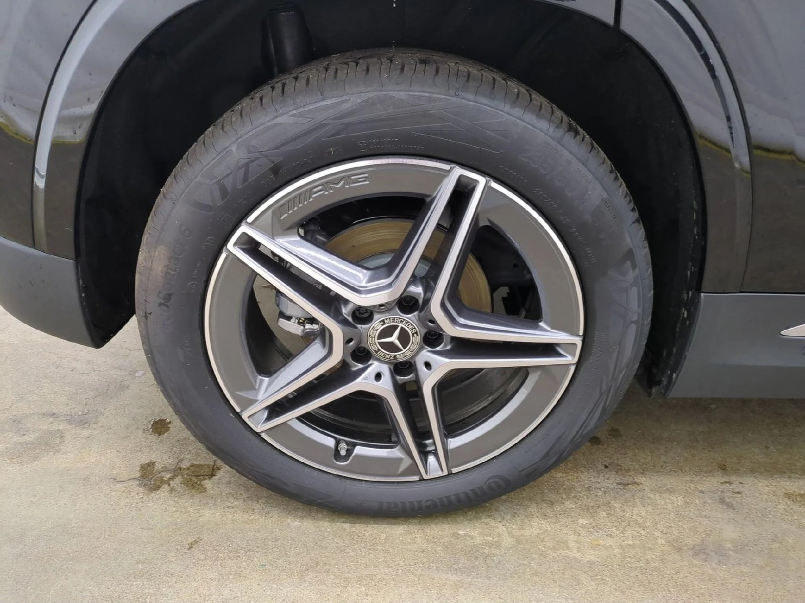 
								Mercedes-Benz GLA 180 d AMG Line DCT  full									