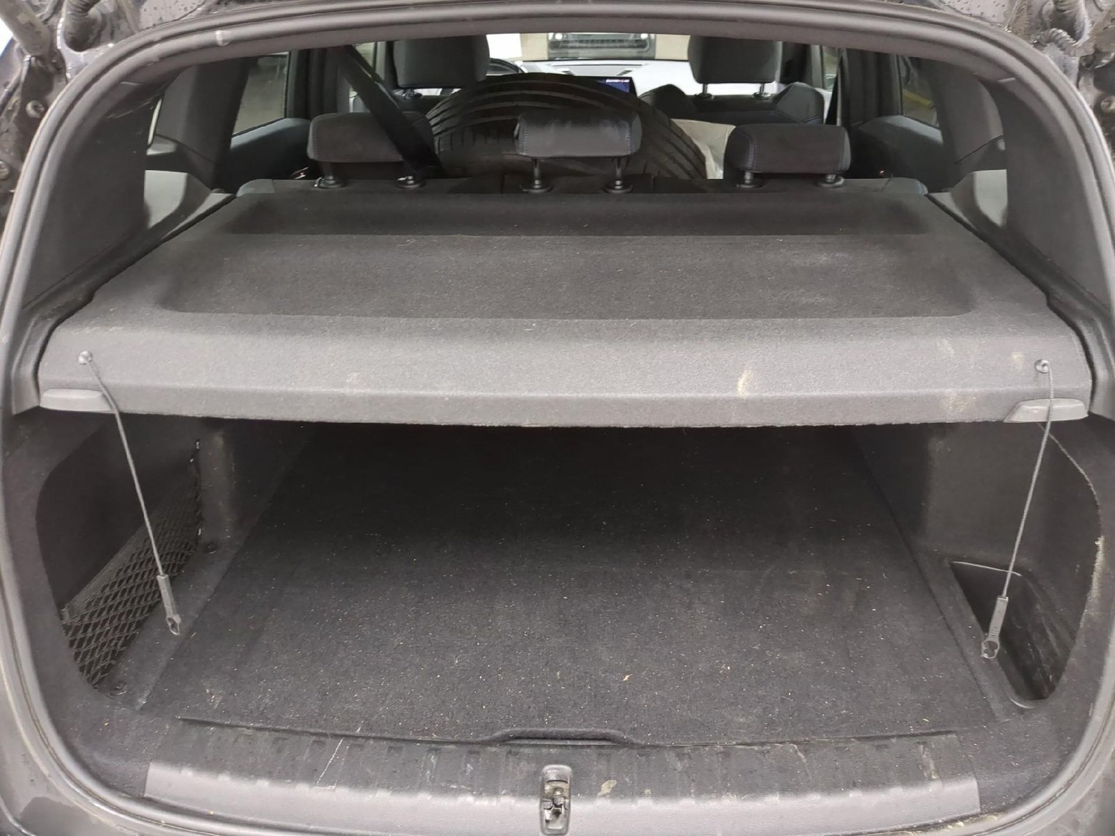 
								BMW X1 2.0i xDrive23i M-Sport full									