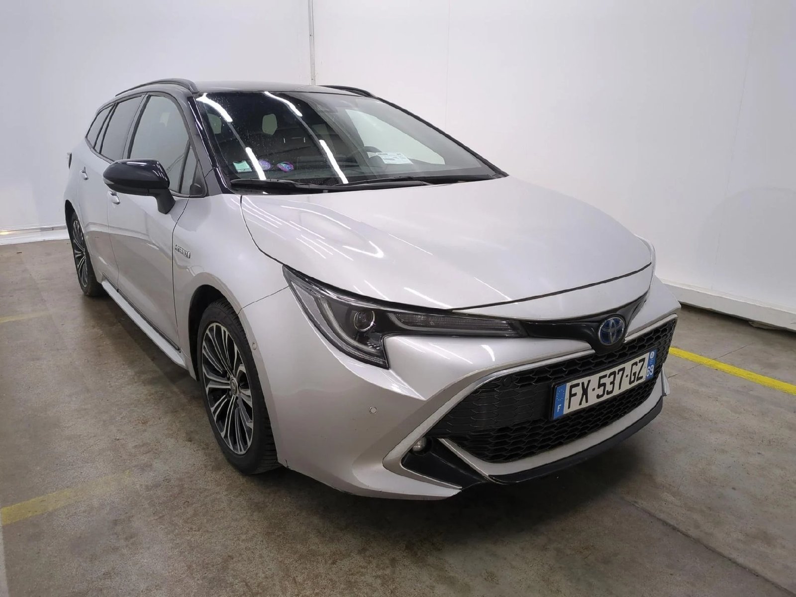 
								Toyota Corolla Touring Sports Break Hybride 122h Collection full									