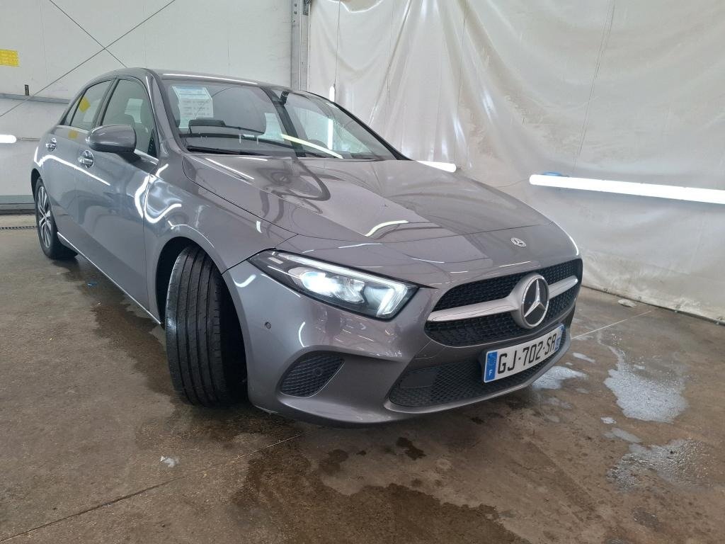 
								Mercedes-Benz Classe A 180 d Business Line full									