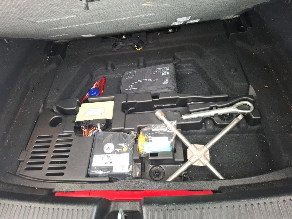 
								Mercedes-Benz Classe A 180 d Business Line full									