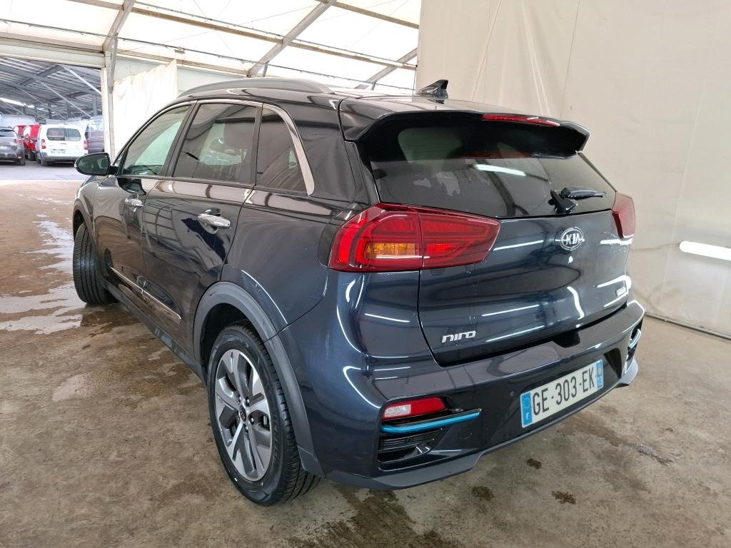 
								Kia Niro e-Niro Design 64kWh BVA full									