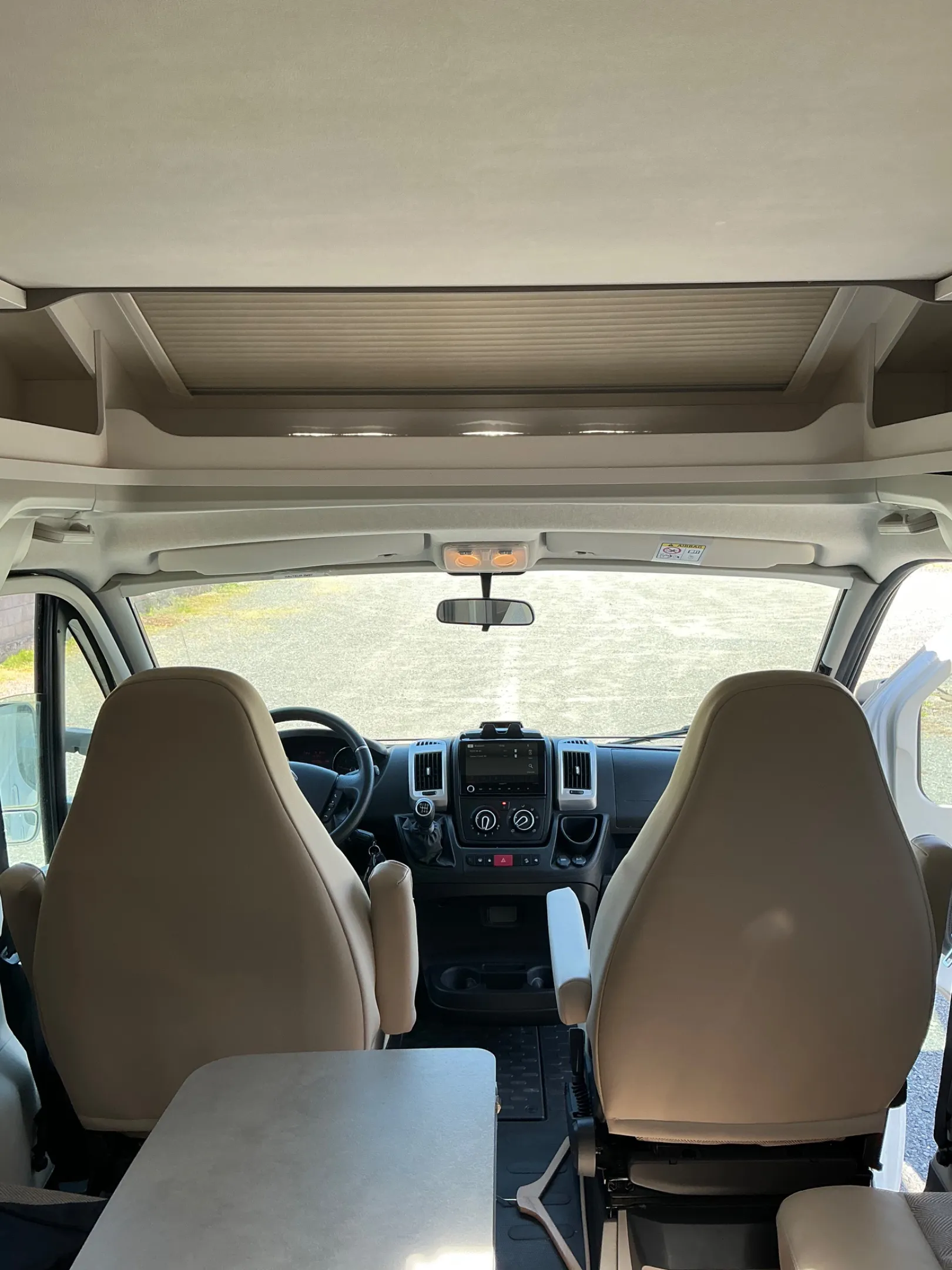 
								Camping-car 4 places (2023) Citroën Etrusco full									