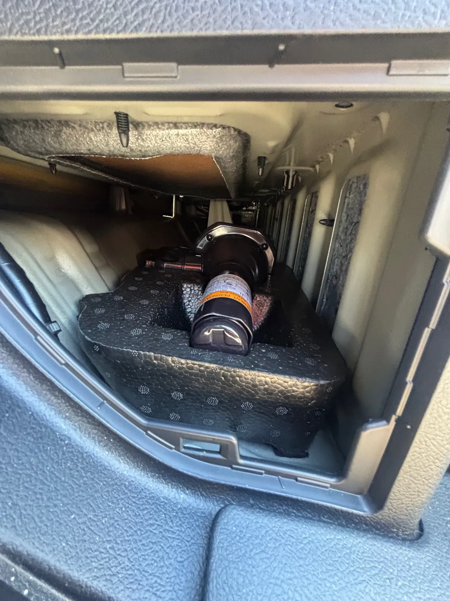 
								TOYOTA HILUX PH2 2,8 D4D CABINE DOUBLE 204 CV full									