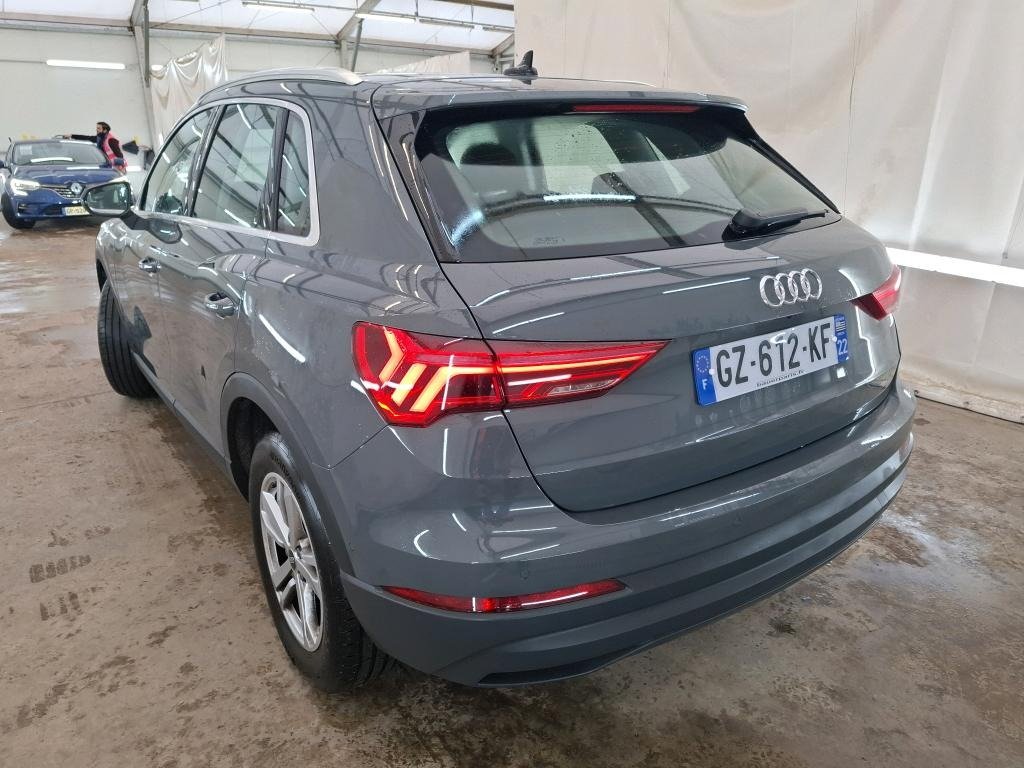 
								Audi Q3 1.5 35 TFSI Executive Aut. full									