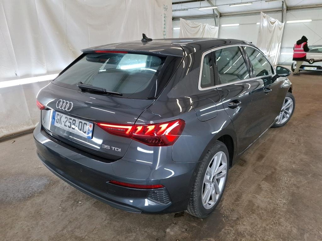 
								Audi A3 Sportback 35 TDI Business Line 2.0 TDI 150CV BVA7 E6d full									