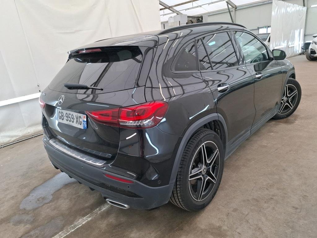 
								Mercedes-Benz GLA 200 d AMG Line DCT full									