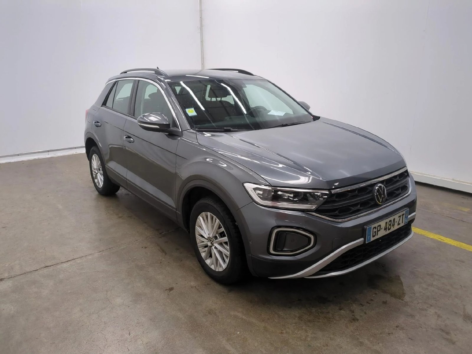 
								VOLKSWAGEN T-Roc / 5P / SUV 2.0 TDI 116 LIFE PLUS full									