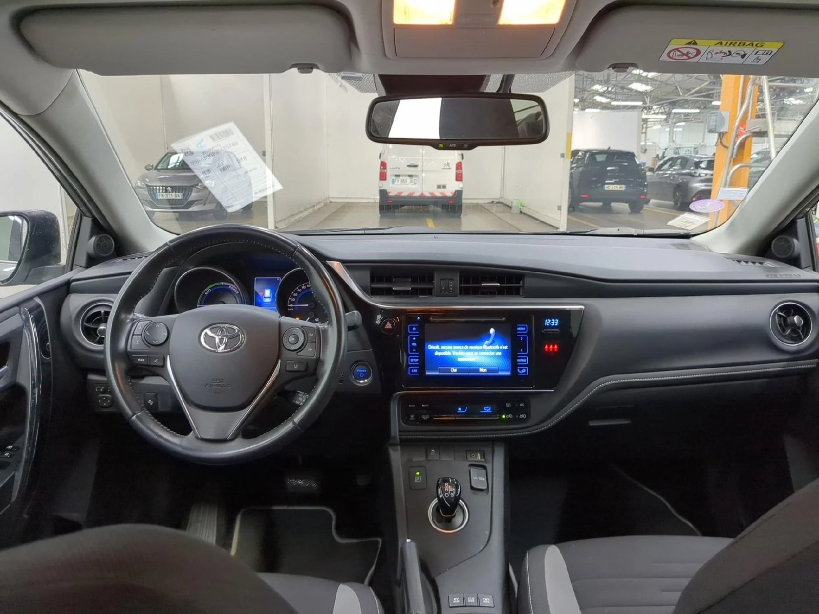 
								Toyota Auris Touring Sports 1.8 HYBRID 136 full									
