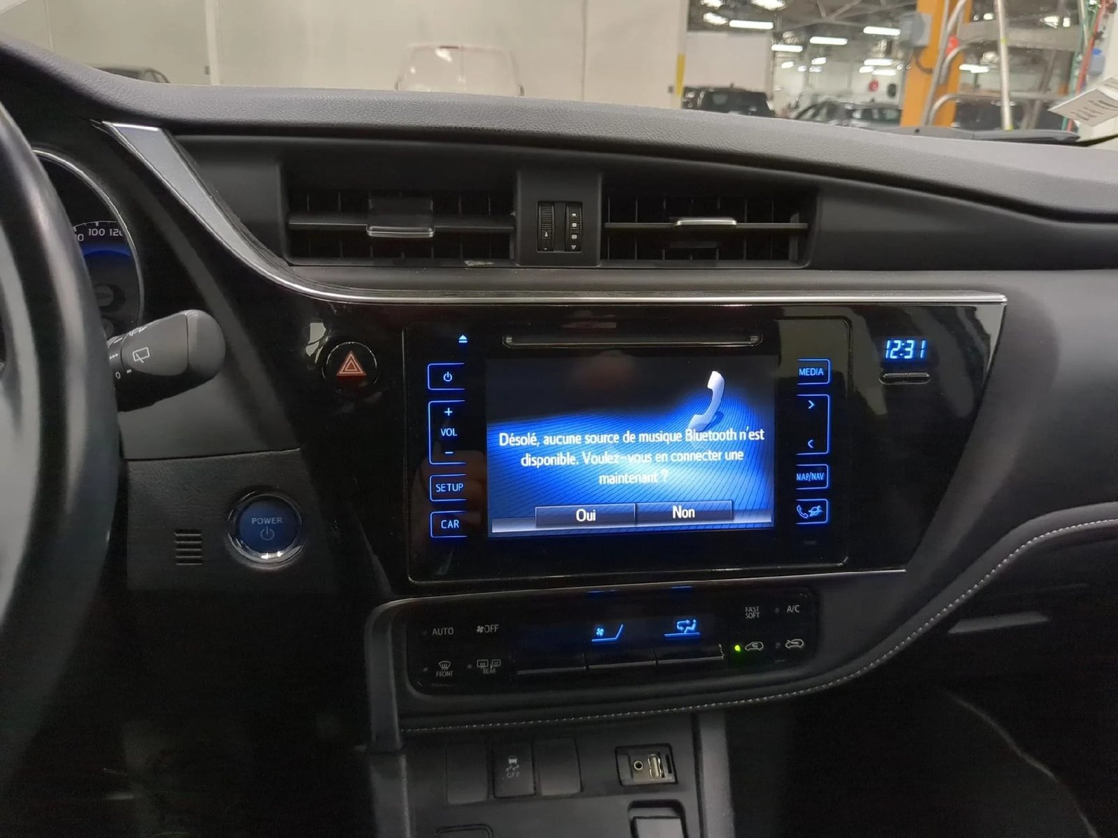 
								Toyota Auris Touring Sports 1.8 HYBRID 136 full									