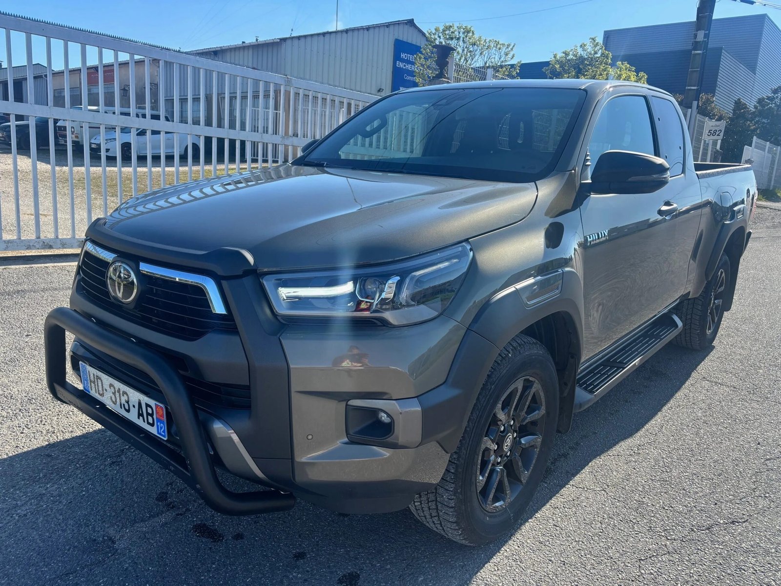 
								TOYOTA HILUX PH2 2,8 D4D CABINE DOUBLE 204 CV full									